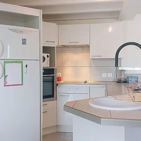 Les Alysees By Interhome *